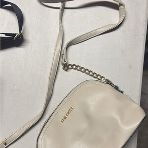 Steve Madden Cream Crossbody with Gold Chain Accent
